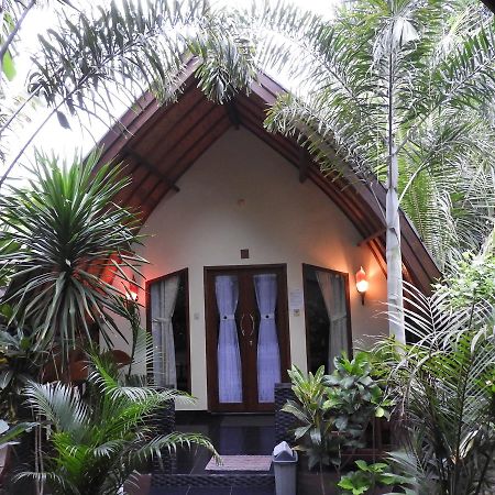 Toro Toro Bungalow Gili Air Extérieur photo